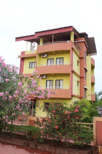 Hotel Raviraj Residency