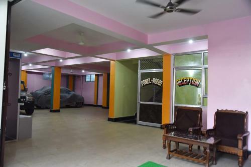 Hotel Devmali