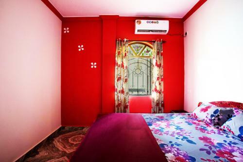 Hostal Santana Guest House