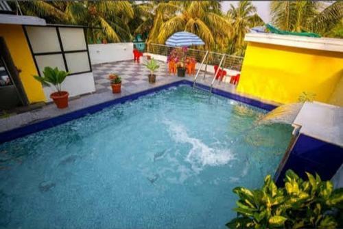 Golden 4bhk Private Villa
