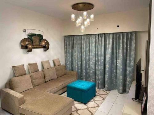 502 Stays - 2bhk Apartment