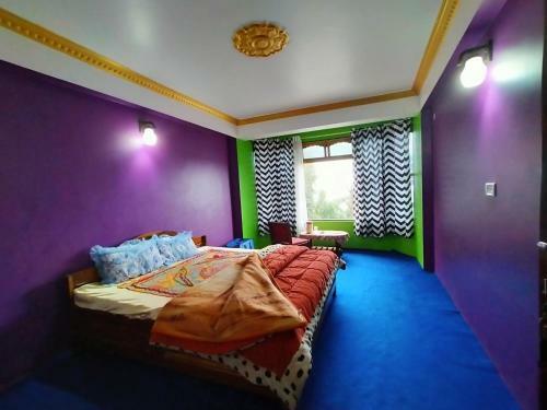 Sherpa Residency And Farmhouse