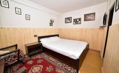 Bed & Breakfast Himalaya Inn Gharbas