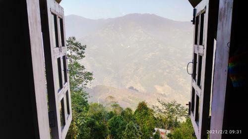 Solitude In Himalayas, Cottage