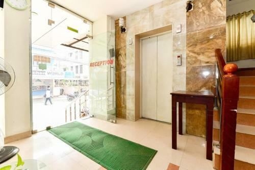 Hostal Oyo 79531 Metro Kochi