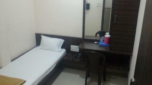 Hotel Rajyog Lodge