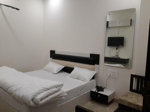 Hotel Gokul Grand