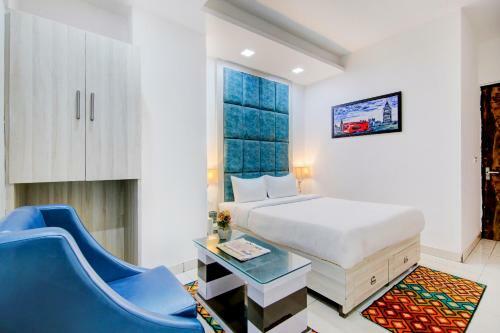 Hotel Collection O 81682 Vibes Inn