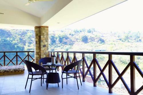 Eko Stay - Hillcrest Villa