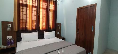 Hotel Comfort Inn Homestay