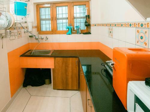 Apartamento A Centrally Located Warm And Cozy 2 Br Floor
