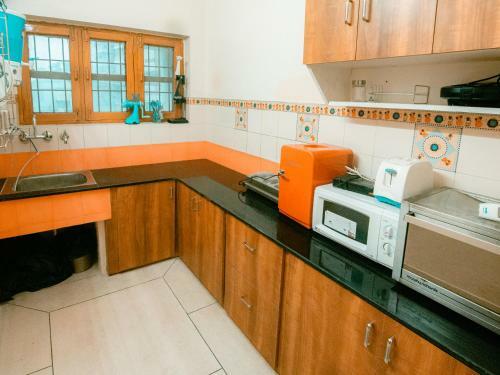 Apartamento A Centrally Located Warm And Cozy 2 Br Floor