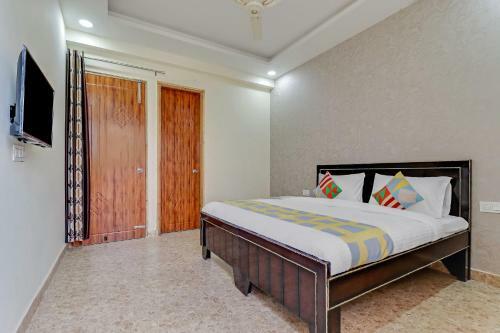 Hostal Oyo 79154 Exotic Stay