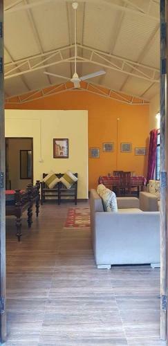 Hotel A Dogs Story, Mussoorie