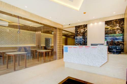 Oyo Townhouse Hotel Gokul Regency