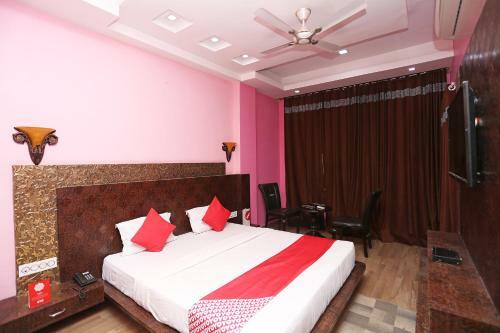 Oyo 23334 Hotel King's Fort