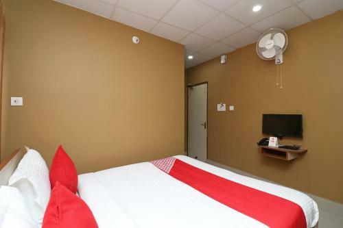 Hotel Oyo 23648 The Ritz