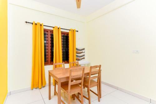 Hostal Vaccinated Staff- Oyo 78059 Sam Apartment