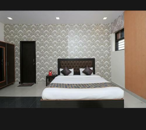 Hostal Hotel Gold Star Suits
