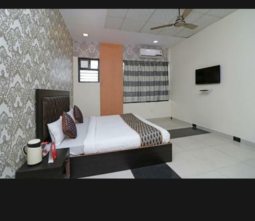 Hostal Hotel Gold Star Suits