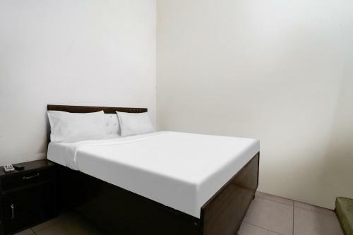 Oyo 80749 Hotel The Glory Palace