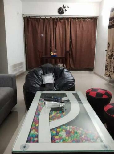 Entire Apartment 1 AC Bedroom 1 AC Hall And A Kitchen