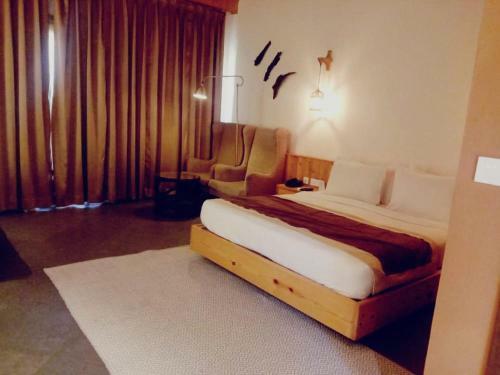Hotel Tarangi Resort & Spa - A River Access Property