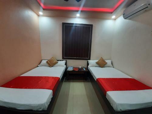 Hotel Shakuntla Palace