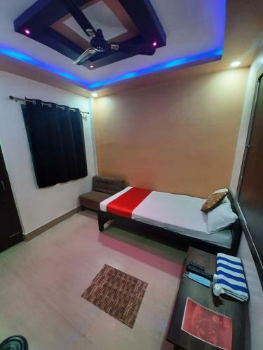 Hotel Shakuntla Palace