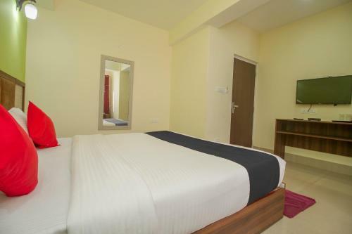 Collection O 66377 Hotel North Inn