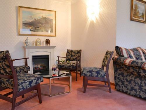Lyn Leven Cottage