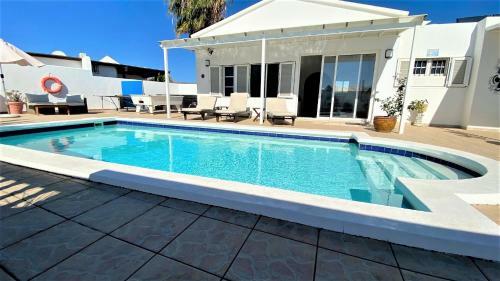 Villa La Estrella Puerto Del Carmen