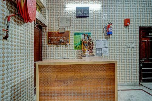Spot On 75371 Hotel Devender