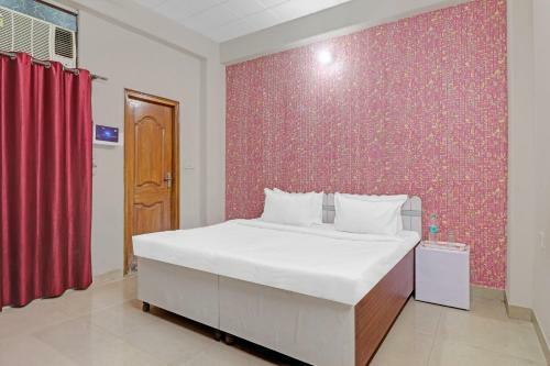 Hotel Capital O 86261 Orange Tree Residency