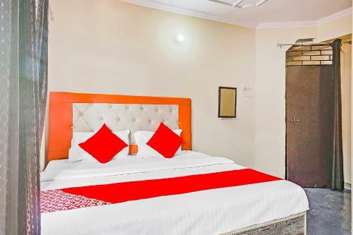 Oyo Flagship 83388 Sunder Hotel