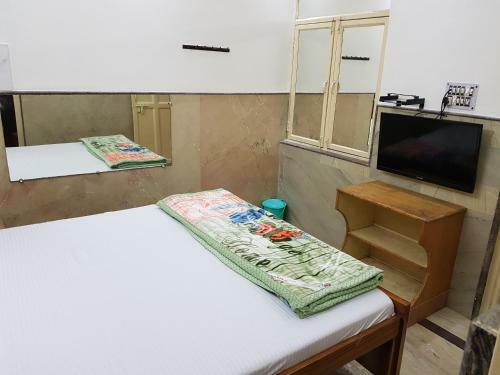 Sharda Hotel By Wb Inn
