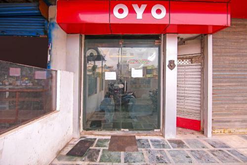 Oyo 85969 Hotel King