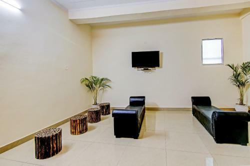 Hotel Oyo 47394 Skyy Inn