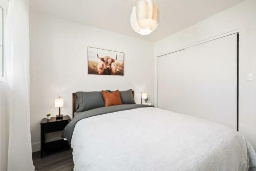 Gorgeous 2 Bedroom, King Bed, Central Sacramento