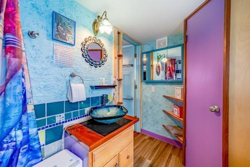 Mystical Dreamhouse & Mermaid's Den