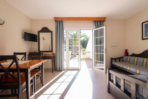 Apartamento En Cala�n Bosch - Cap D�artrutx