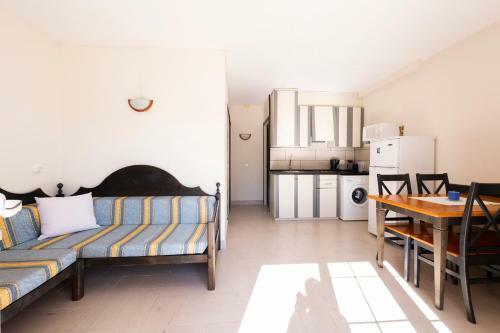 Apartamento En Cala�n Bosch - Cap D�artrutx