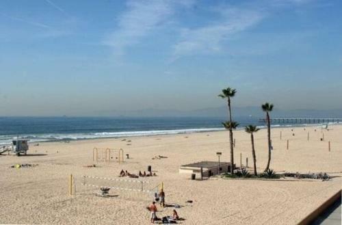 Hermosa Beach Strand Mansion