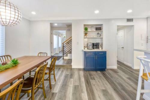 Apartamento Luxurytownhome.3blks2beach.e-bikes.75?4ktv