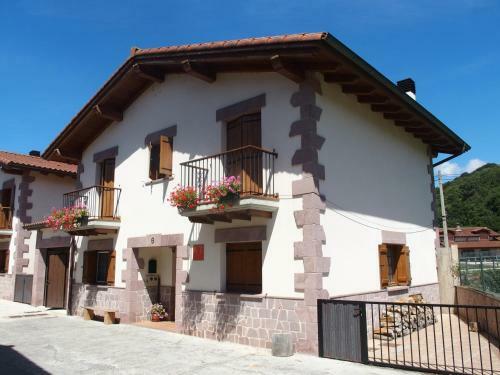 Agroturismo Casa Rural Txolinenea