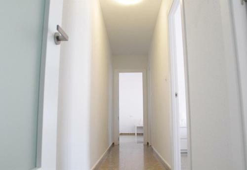 Apartment In Caleta De V�lez - 016