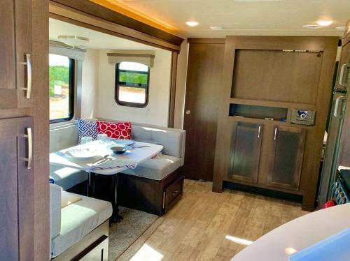 Jthavn Joshua Tree Desert Rv Stargazing