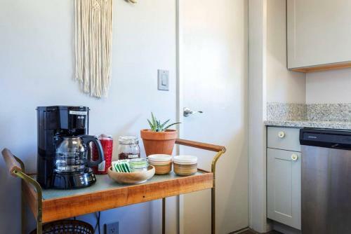 Made In The Shade - Central, Hot Tub, Ac, Sleeps 8