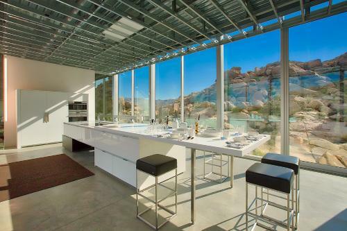 Villa Invisible House Joshua Tree - Skyscraper With Pool