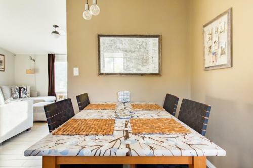 @ Marbella Lane - 10 Acres Oasis Desert Retreat!